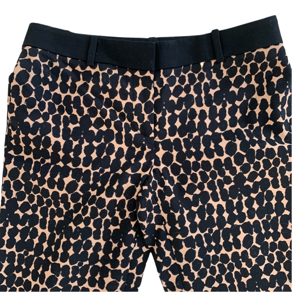 Loft Ann Taylor Capri pants. Black & Beige. 2P